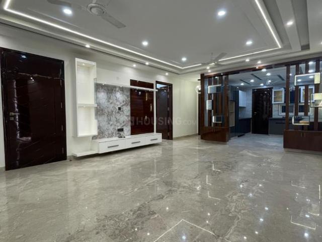 4 BHK Independent Builder Floor in Pitampura for resale New Delhi. The reference number is 16061356