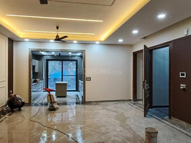 4 BHK Independent Builder Floor in Pitampura for resale New Delhi. The reference number is 16481564