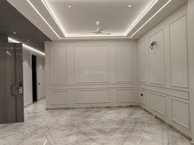 4 BHK Independent Builder Floor in Pitampura for resale New Delhi. The reference number is 17151871