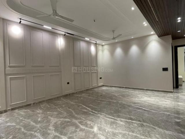 4 BHK Independent Builder Floor in Pitampura for resale New Delhi. The reference number is 17422301