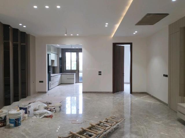 4 BHK Independent Builder Floor in Pitampura for resale New Delhi. The reference number is 19813162