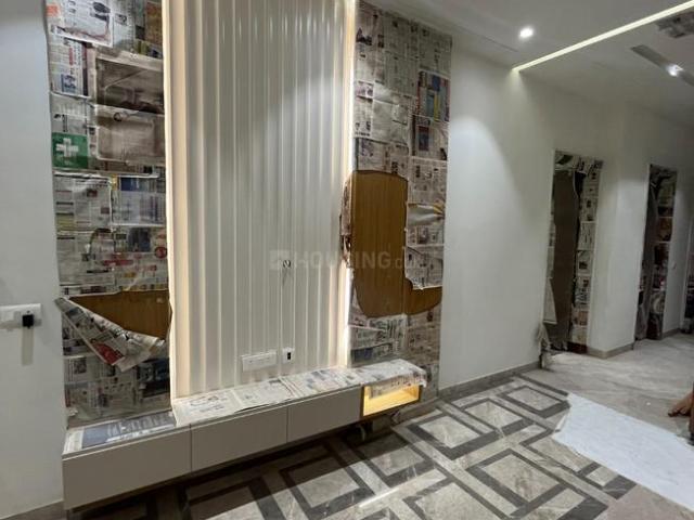 4 BHK Independent Builder Floor in Pitampura for resale New Delhi. The reference number is 19917642