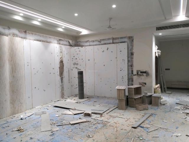 4 BHK Independent Builder Floor in Pitampura for resale New Delhi. The reference number is 20086273
