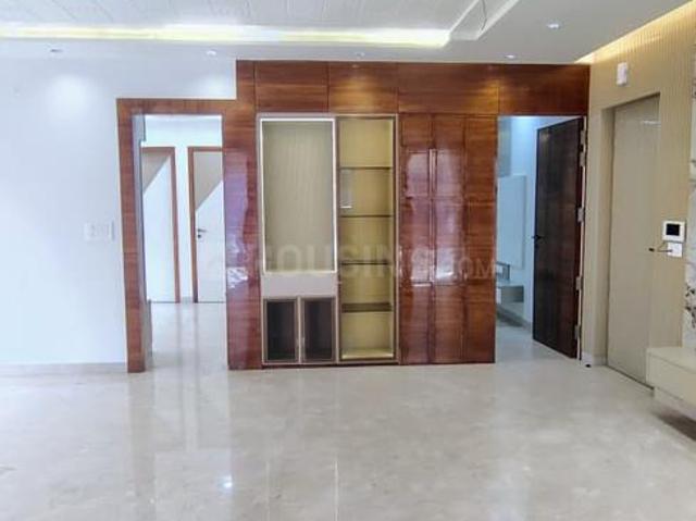 4 BHK Independent Builder Floor in Pitampura for resale New Delhi. The reference number is 20880289