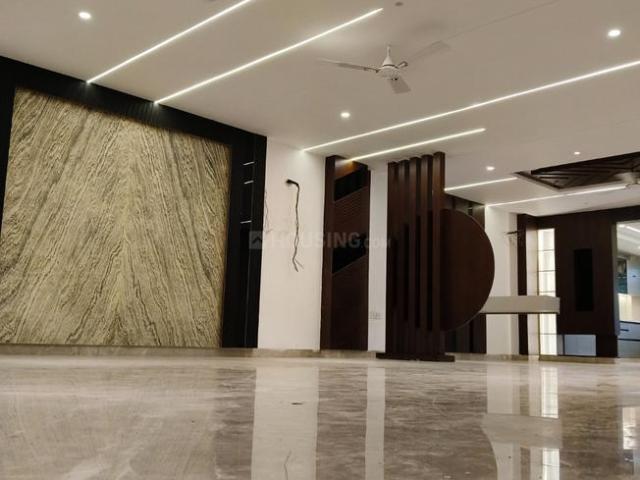 4 BHK Independent Builder Floor in Pitampura for resale New Delhi. The reference number is 21106891