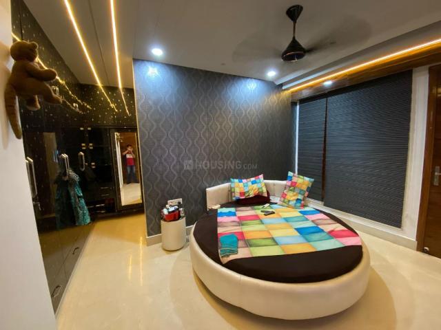 4 BHK Independent Builder Floor in Preet Vihar for resale New Delhi. The reference number is 21241022