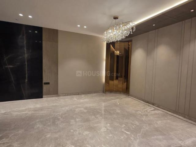 4 BHK Independent Builder Floor in Rajouri Garden for rent New Delhi. The reference number is 20719993