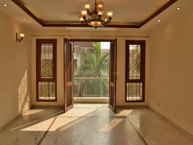 4 BHK Independent Builder Floor in Rajouri Garden for rent New Delhi. The reference number is 21096430