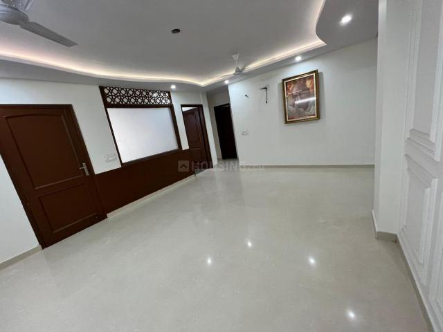 4 BHK Independent Builder Floor in Rajouri Garden for resale New Delhi. The reference number is 18331359
