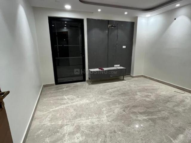 4 BHK Independent Builder Floor in Rajouri Garden for resale New Delhi. The reference number is 20143953