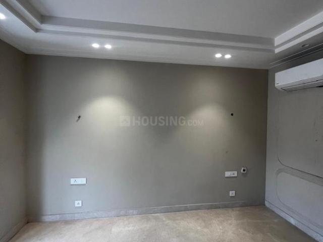 4 BHK Independent Builder Floor in Rajouri Garden for resale New Delhi. The reference number is 20200571