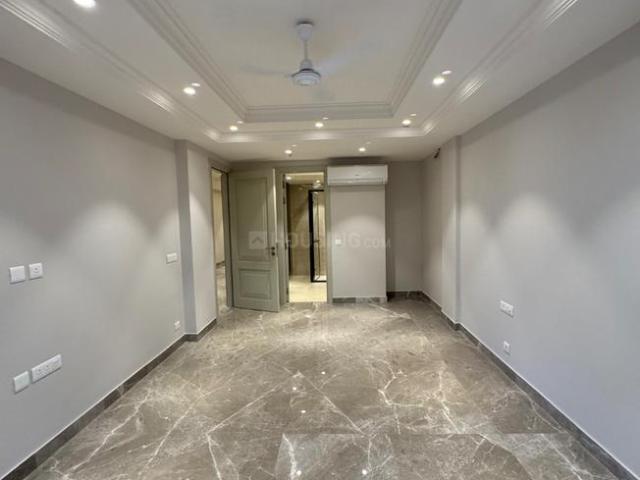 4 BHK Independent Builder Floor in Rajouri Garden for resale New Delhi. The reference number is 20483241