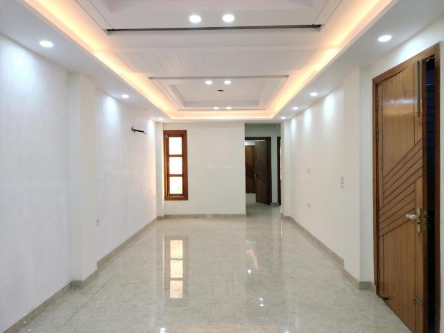 4 BHK Independent Builder Floor in Rajendra Nagar for resale Ghaziabad. The reference number is 16046312