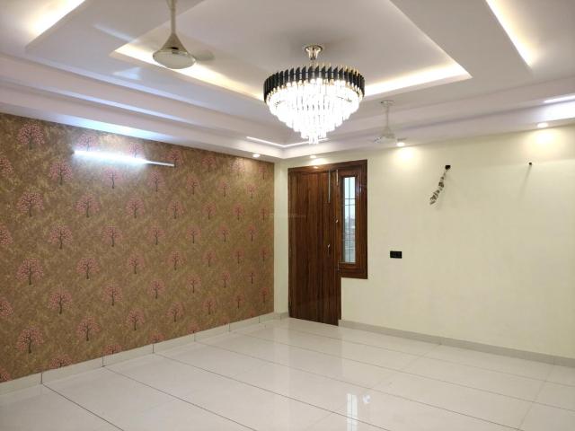 4 BHK Independent Builder Floor in Rajendra Nagar for resale Ghaziabad. The reference number is 17980611