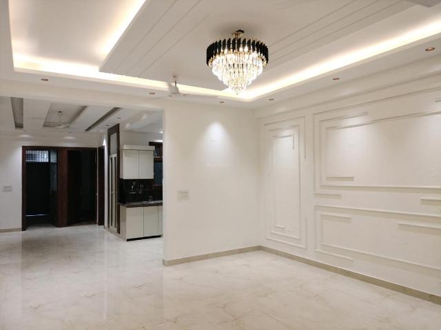 4 BHK Independent Builder Floor in Rajendra Nagar for resale Ghaziabad. The reference number is 18169540