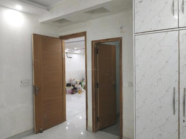 4 BHK Independent Builder Floor in Rajendra Nagar for resale Ghaziabad. The reference number is 19798099
