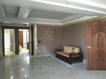 4 BHK Independent Builder Floor in Rajendra Nagar for resale Ghaziabad. The reference number is 19799109