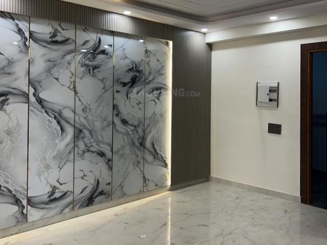 4 BHK Independent Builder Floor in Rajendra Nagar for resale Ghaziabad. The reference number is 19800485