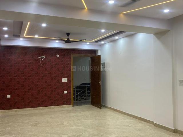 4 BHK Independent Builder Floor in Rajendra Nagar for resale Ghaziabad. The reference number is 19801704