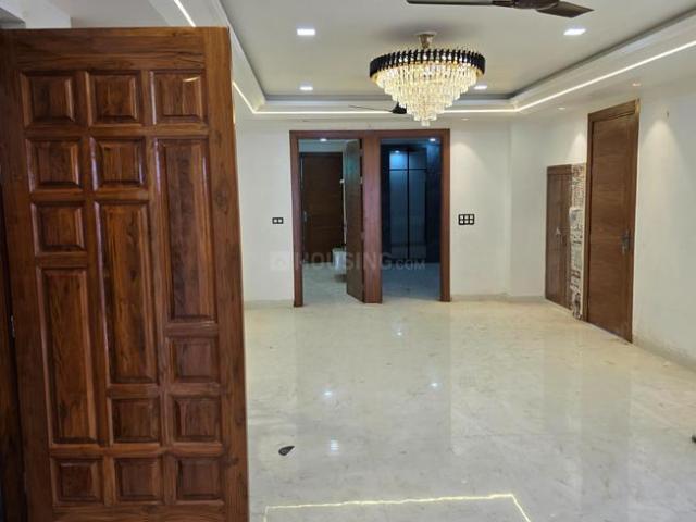 4 BHK Independent Builder Floor in Rajendra Nagar for resale Ghaziabad. The reference number is 19985809