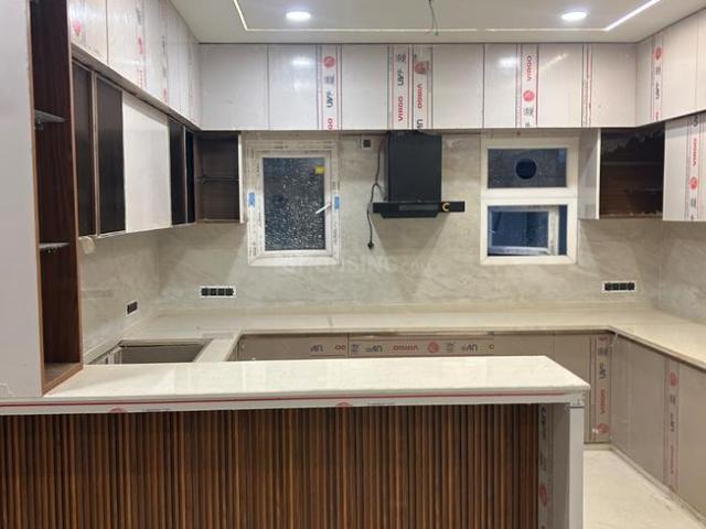 4 BHK Independent Builder Floor in Rajendra Nagar for resale Ghaziabad. The reference number is 20822184