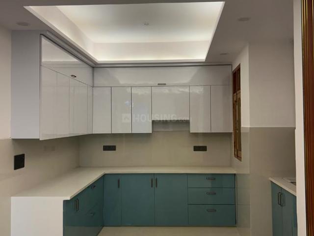 4 BHK Independent Builder Floor in Rajendra Nagar for resale Ghaziabad. The reference number is 21181851