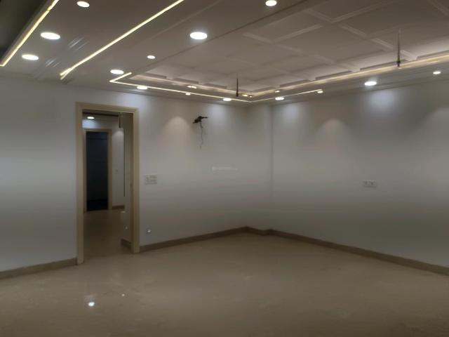 4 BHK Independent Builder Floor in Rohini Extension for resale New Delhi. The reference number is 21140685