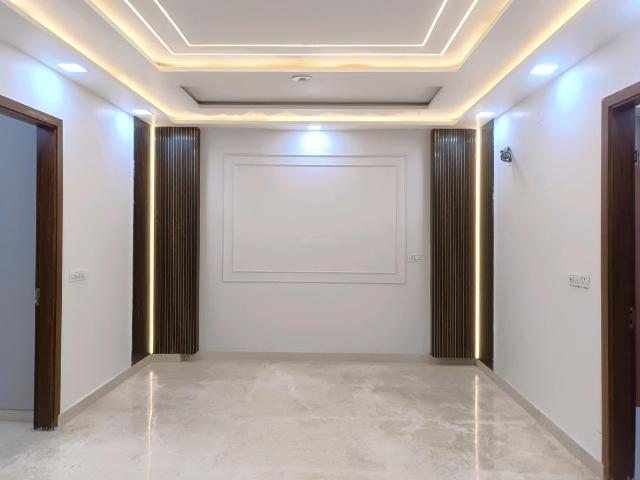 4 BHK Independent Builder Floor in Rohini Sector 28 for resale New Delhi. The reference number is 11733779