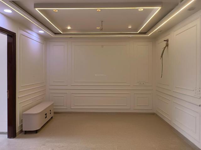 4 BHK Independent Builder Floor in Rohini Sector 28 for resale New Delhi. The reference number is 20378673