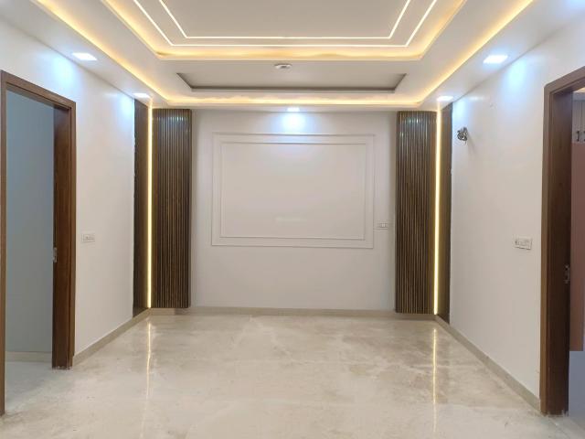 4 BHK Independent Builder Floor in Rohini Sector 28 for resale New Delhi. The reference number is 21089063