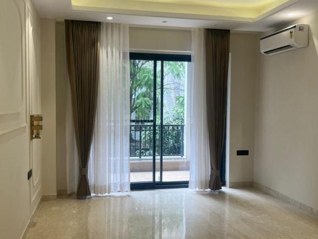 4 BHK Independent Builder Floor in Sushant Lok Phase 1 for rent Gurgaon. The reference number is 18755337