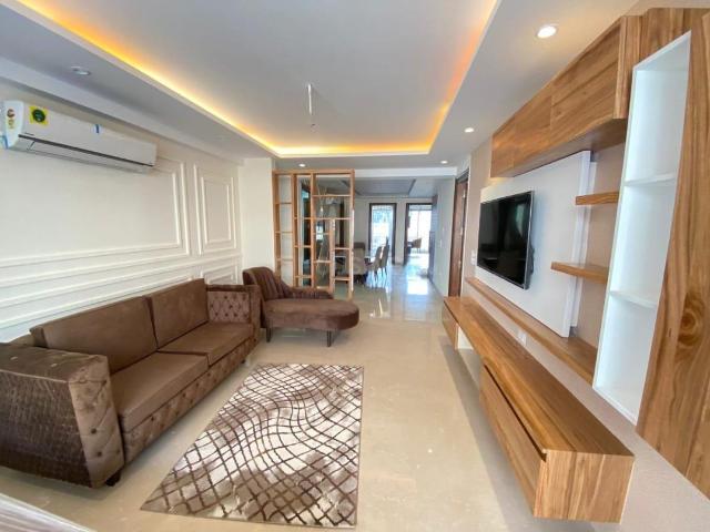4 BHK Independent Builder Floor in Sushant Lok Phase 1 for rent Gurgaon. The reference number is 19943751