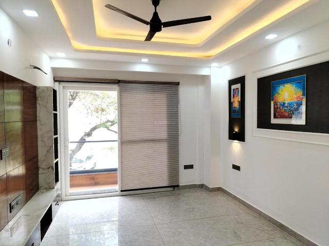 4 BHK Independent Builder Floor in Sushant Lok Phase 1 for rent Gurgaon. The reference number is 20664175