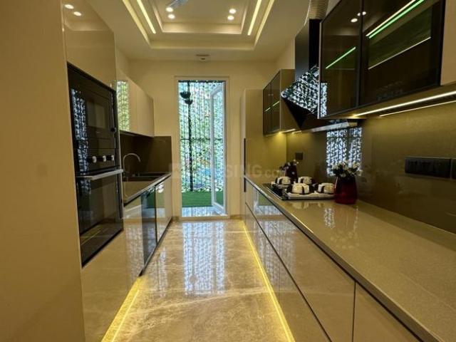 4 BHK Independent Builder Floor in Sushant Lok Phase 1 for rent Gurgaon. The reference number is 20979318