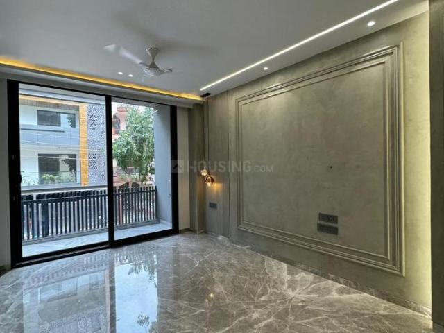 4 BHK Independent Builder Floor in Sushant Lok Phase 1 for resale Gurgaon. The reference number is 18270148