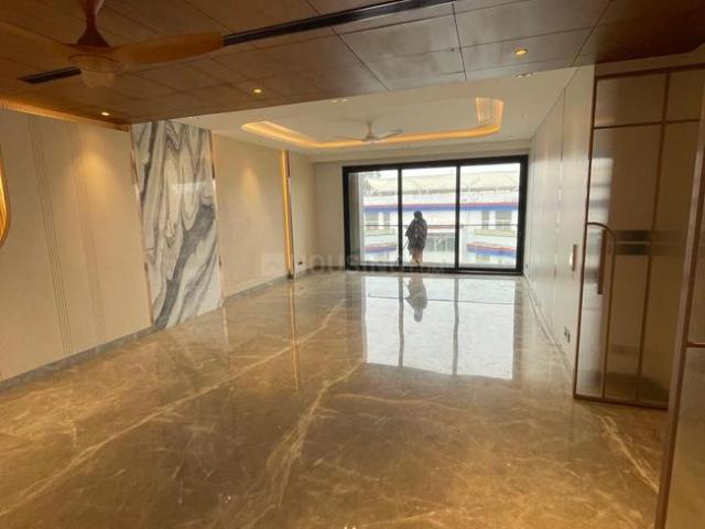 4 BHK Independent Builder Floor in Sushant Lok Phase 1 for resale Gurgaon. The reference number is 20134919