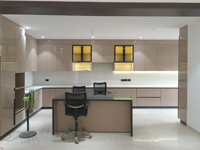 4 BHK Independent Builder Floor in Surajkund for resale Faridabad. The reference number is 19778785