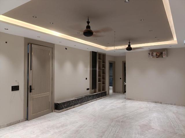 4 BHK Independent Builder Floor in Swasthya Vihar for resale New Delhi. The reference number is 20821705