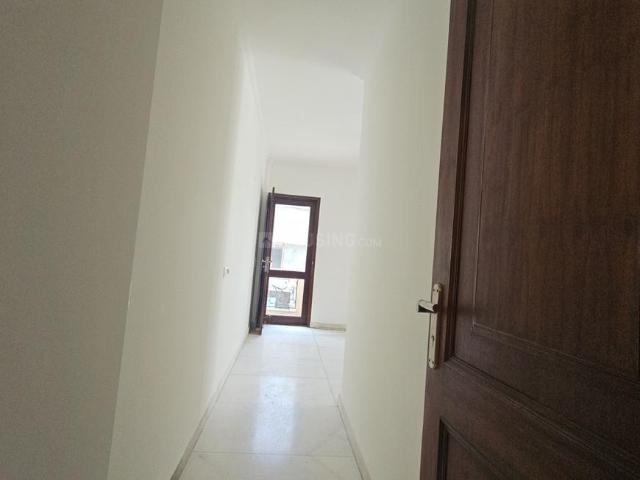 4 BHK Independent Builder Floor in Safdarjung Development Area for rent New Delhi. The reference number is 20528465