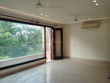 4 BHK Independent Builder Floor in Safdarjung Development Area for rent New Delhi. The reference number is 20549436