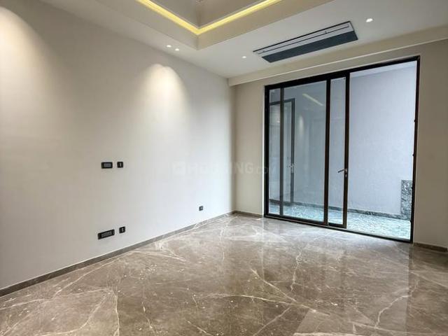 4 BHK Independent Builder Floor in Safdarjung Development Area for resale New Delhi. The reference number is 19299522