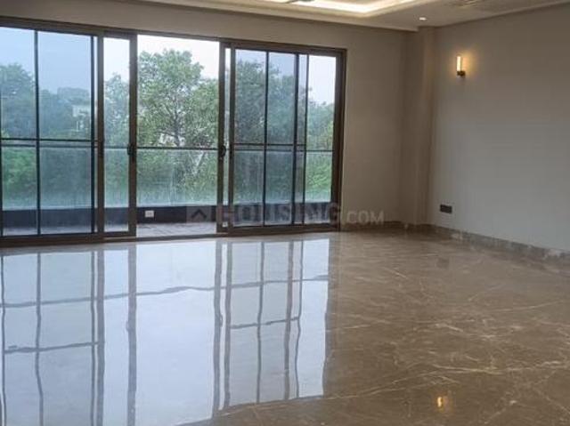 4 BHK Independent Builder Floor in Safdarjung Development Area for resale New Delhi. The reference number is 21076931