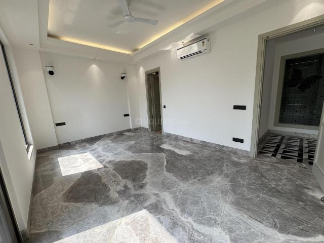 4 BHK Independent Builder Floor in Safdarjung Development Area for resale New Delhi. The reference number is 21203167