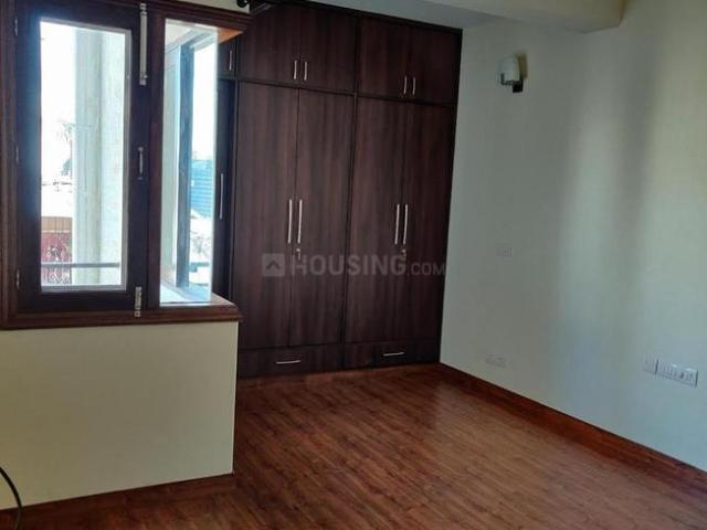 4 BHK Independent Builder Floor in Safdarjung Enclave for rent New Delhi. The reference number is 20599600