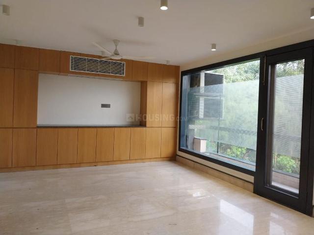 4 BHK Independent Builder Floor in Safdarjung Enclave for rent New Delhi. The reference number is 20738404