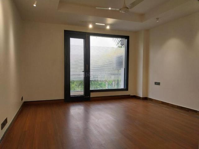 4 BHK Independent Builder Floor in Safdarjung Enclave for rent New Delhi. The reference number is 20218519