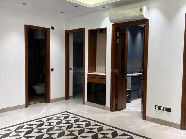 4 BHK Independent Builder Floor in Safdarjung Enclave for rent New Delhi. The reference number is 21106283