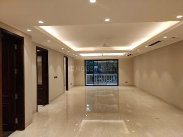 4 BHK Independent Builder Floor in Safdarjung Enclave for resale New Delhi. The reference number is 9028521