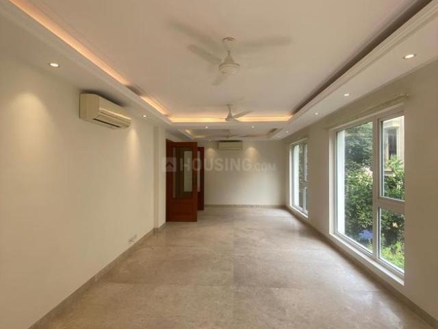 4 BHK Independent Builder Floor in Safdarjung Enclave for resale New Delhi. The reference number is 21185414