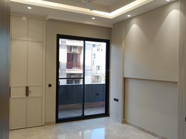 4 BHK Independent Builder Floor in Saket for resale New Delhi. The reference number is 19979707